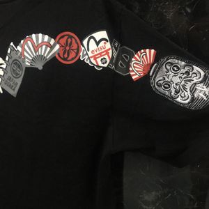 EVISU embroidery vtg Black T-Shirt with Logo