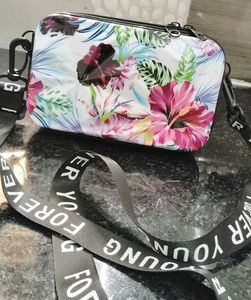 Aesthetic Clutches 🥰