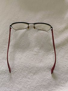 Stylish Eyeglasses with Case