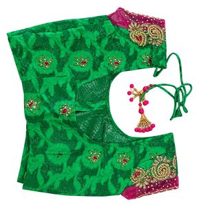👰 : Heavy Work Lehenga with FREE chuda