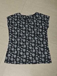 Honey by pantaloons Tshirt For Women