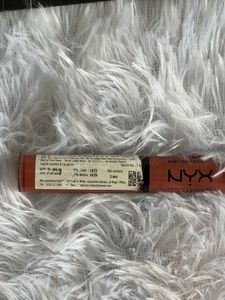 NYX Matte Lipstick - Bold Orange