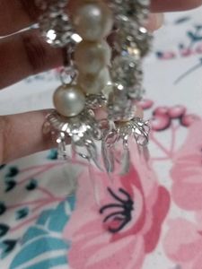 🎀Elegant Pearl &amp; Crystal Bracelet 🎀