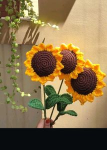 Handmade Crochet Sunflowers ( can order in bulk al