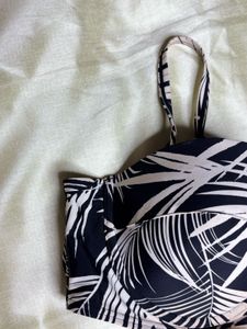 Trendy Palm Leaf Print Bikini Top
