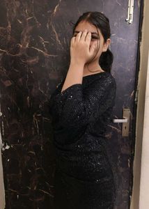 Chic Black Dress