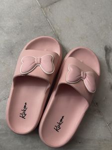 Cute Pink Bow Slides