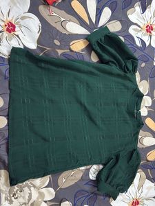Stylish Puff Sleeve Top