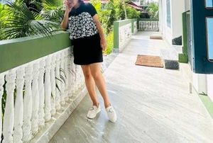 Cute Black &amp; White Floral Peplum dress