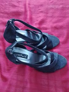 Cobbler Heels - Size 7