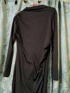 Chic Ruched Black Maxi Dress