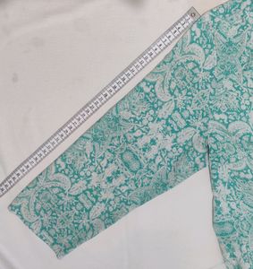 3/4th Sleeves Printed top (Wrinkle Free)