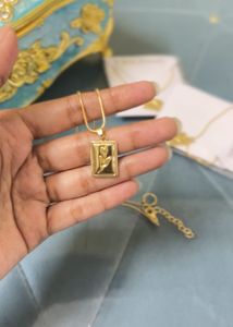 beautiful neck chain