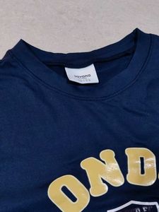 Savana Navy Blue London Graphic Crop Top