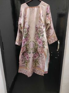 Beautiful Floral Print Kurta