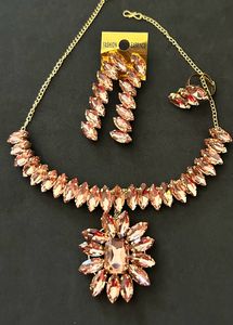 Diamond necklace set with Ring