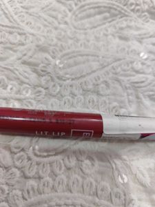 Elle 18 Lit Lip Colour - Matte Finish