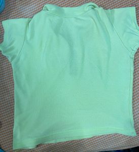 Fitted Parrot Colour Top Only @ Rs249
