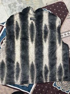 Faux Fur Vest - Stylish &amp; Warm
