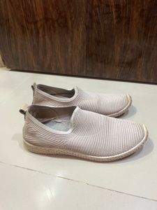 Bata size 6|39 Casual Slip-On Shoes