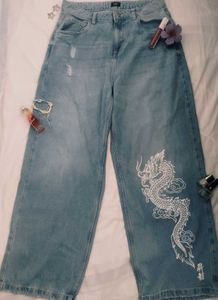 Dragon Print Distressed Baggy Jeans