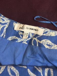 Blue Floral Print Crop Top