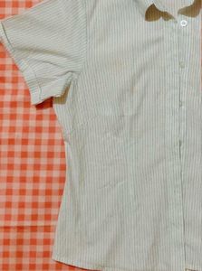 striped/plaid shirt