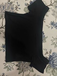 H&M Black Off-shoulder Cropped Top