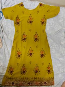 Embroidered Yellow Kurta