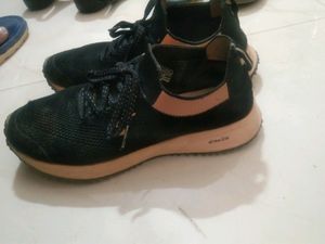 Sports Shoes