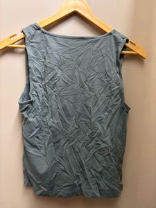 Basic Sleeveless Tank Top