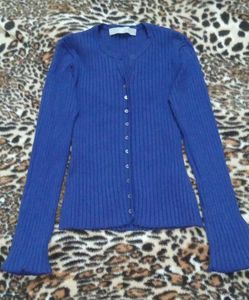 Blue knit Cardigan 💙🪡
