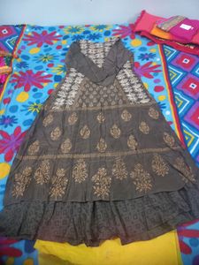 Designer Gown( 2 pic set )