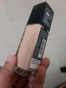 Maybelline Fit Me Matte + Poreless Foundation
