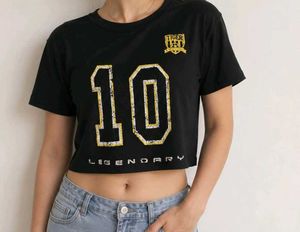 Black Cropped "10 Legendary" T-Shirt