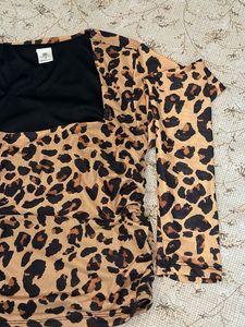 Trendy Leopard Print Full Sleeve Top