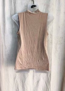 16810. Elegant Sleeveless Blouse with Neck Tie