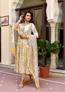Floral Print Kurta Set