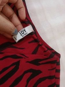 Chic Red Tiger Print Dress