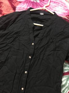 Off Collor Black Shirt