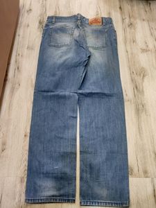 Lea Jeans Size 32 Sc0047