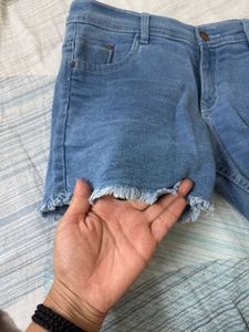 Light Wash Denim Frayed Hem Shorts