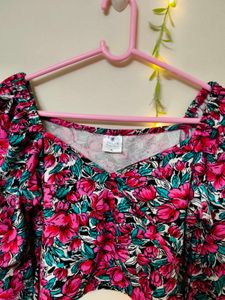 Floral Print Long Sleeve Crop Top