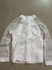 Korean Pearl Sleeve Top 🤍