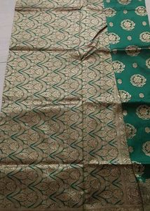 Elegant Green Silk Saree with Gold Border