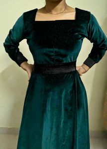 Elegant Velvet Dress