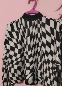 CoOrd Set of Checkerboard Print Mock Neck Top