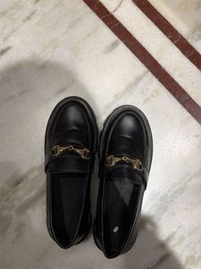 women black moccasins