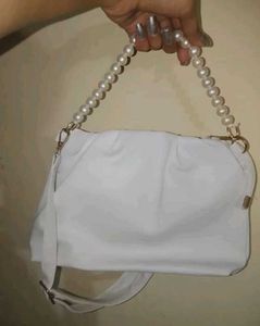 Chic White bag with Pearl Handle