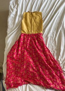 Elegant Pink &amp; Gold Ethnic Gown